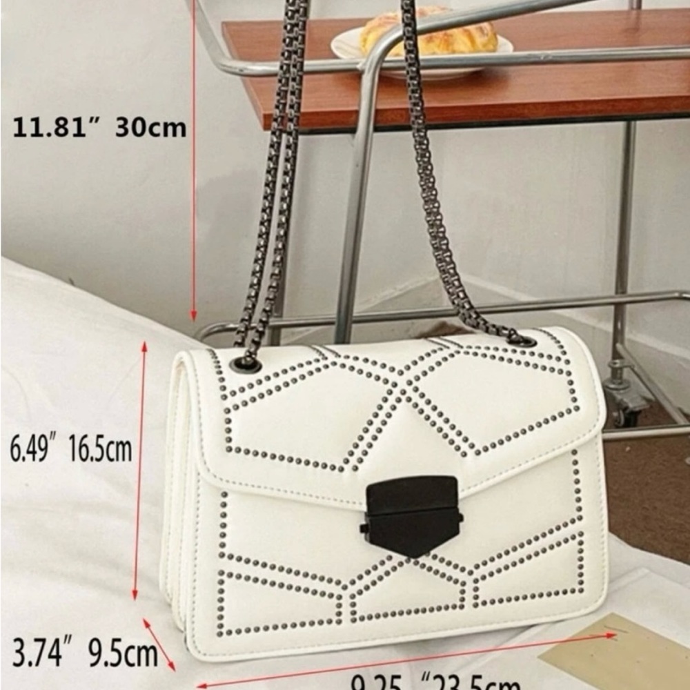 🌸Creme Vegan Leather Studded Shoulder Bag - Picture 3 of 5